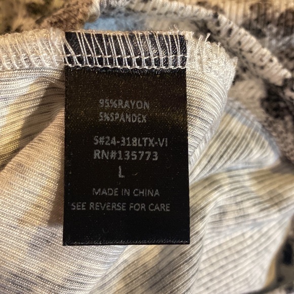 Vici Boa Ribbed One Shoulder Knit Tank Python Pattern - Picture 7 of 8